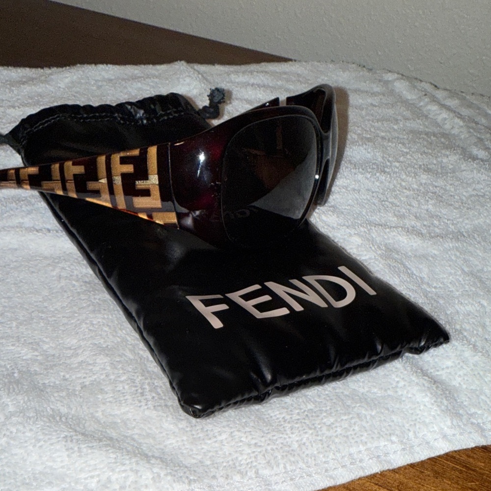 Fendi Black and Gold Sunglasses